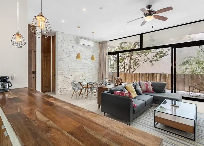 Cosy Designed 5bdr 8beds Dual Apts W Amenities