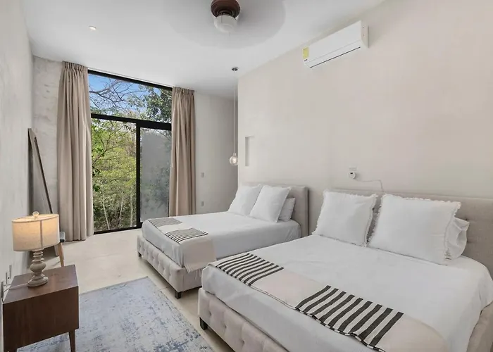 Cosy Designed 5bdr 8beds Dual Apts W Amenities